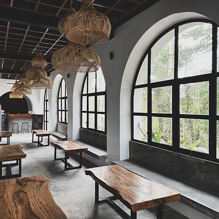 Nuansa Penida Hostel Toyapakeh Zewnętrze zdjęcie